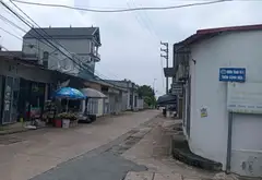 Mặt phố Thanh Trì - Cộng Hòa - Sóc Sơn
Diện tích 181m2 trong đó có 150m2 thổ cư, còn lại 31m2 đấ... Bán đất tại Sóc Sơn, Hà Nội 04