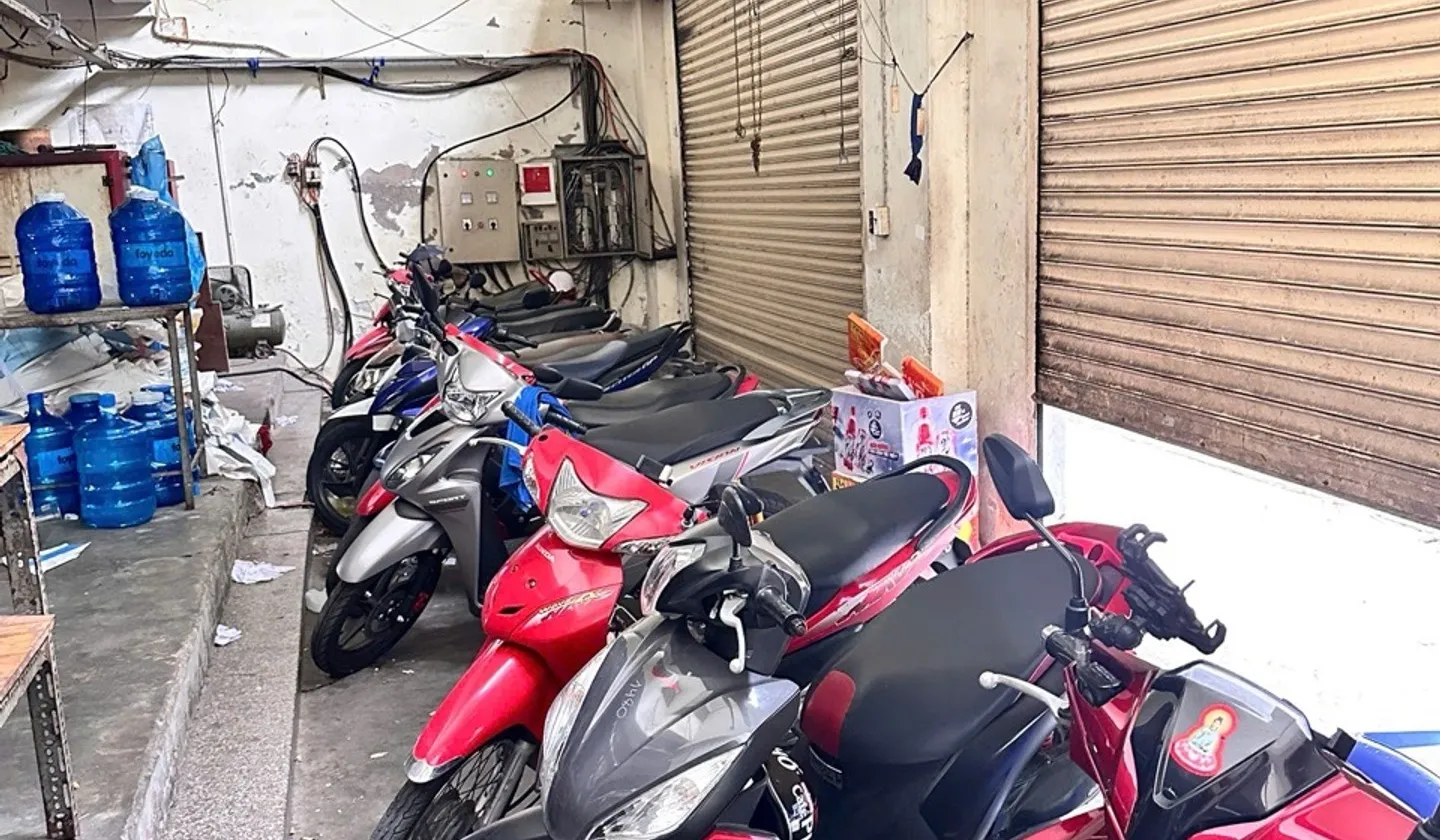 Nhà 4 tầng rộng rãi ngay Bình Tân giá tốt cho nhà đầu tư... Bán nhà riêng tại An Lạc, Hồ Chí Minh 01