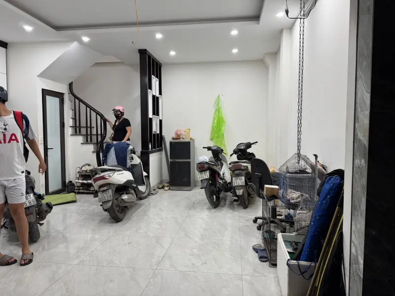 Bán nhà 5 tầngthần Bệnh viện ĐH Phenika, Xuân Phương, ngõ thoáng, ô tô, hơn 7 tỷ.... Bán nhà riêng tại Xuân Phương, Hà Nội 01