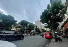 Nhà hẻm xe hơi gần khách sạn Pullman, trung tâm sôi động... Bán nhà riêng tại Cầu Ông Lãnh, Hồ Chí Minh 01