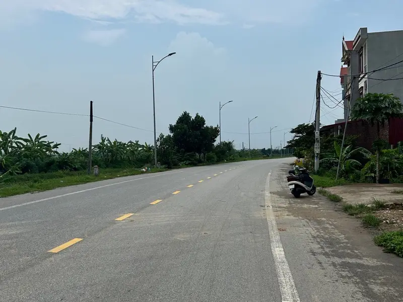 Đất đẹp mặt tiền rộng tại Lương Tài, Bắc Ninh - Đầu tư sinh lời cực hấp dẫn... Bán đất tại Lương Tài, Bắc Ninh 01