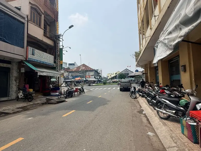 🏡 Mặt tiền - ĐỖ NGỌC THẠNH - HẢI THƯỢNG LÃN ÔNG - Q5 - 34m² - 2 Tầng - G.iá 11 T.ỷ nhỉnh... Bán nhà mặt phố tại Chợ Lớn, Hồ Chí Minh 01
