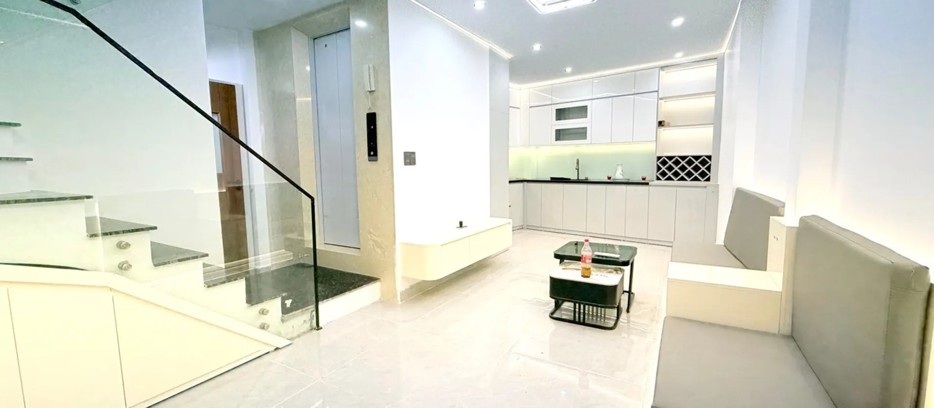 Nhà riêng 5 tầng hiện đại tại Hoàng Văn Thái, thang máy, ô tô đỗ cổng chỉ 13 tỷ... Bán nhà riêng tại Phương Liệt, Hà Nội 01