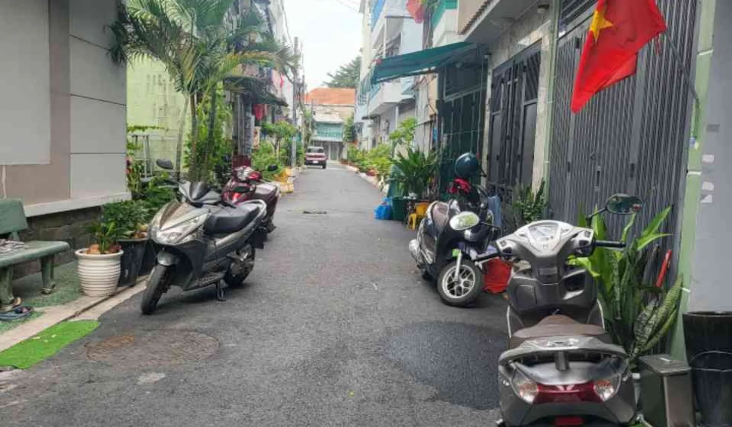 Bán nhà mới 2 tầng cạnh Emart Gò Vấp, diện tích 52.2m², giá 5.95 tỷ... Bán nhà riêng tại An Hội Tây, Hồ Chí Minh 01