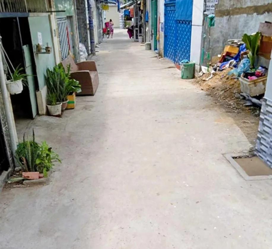🔹️♦️NHÀ LÊ VĂN KHƯƠNG TÂN THỚI HIỆP Q.12 DỌN VÀO Ở NGAY
- NHỈNH 3.Tỷ xíu.
Diện tích: 4 X 11... Bán nhà riêng tại Tân Thới Hiệp, Hồ Chí Minh 01