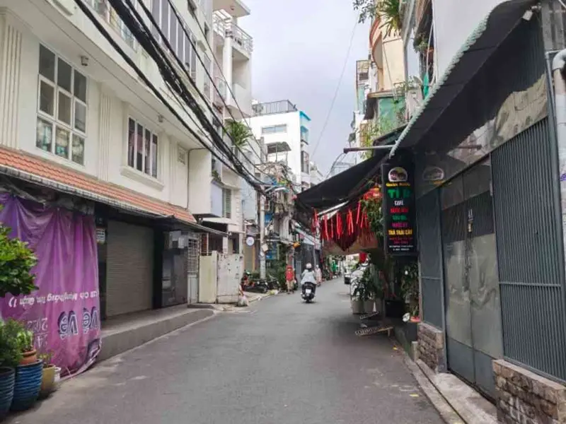 Nhà Lô Góc Phùng Văn Cung - 5 Tầng Thiết Kế Hiện Đại... Bán nhà mặt phố tại Đức Nhuận, Hồ Chí Minh 01