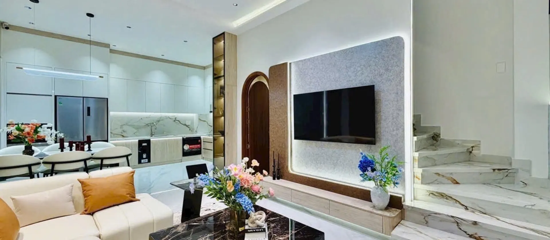 Nhà 4 tầng rộng 47m2 hẻm xe hơi khu Thống Nhất... Bán nhà riêng tại An Hội Đông, Hồ Chí Minh 01
