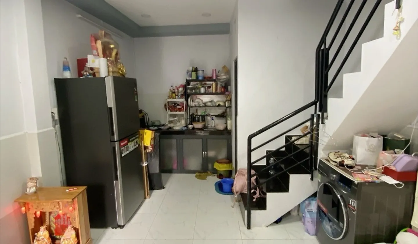 Nhà 2 tầng xinh xắn, giá hợp lý tại Quận 7... Bán nhà riêng tại Tân Hưng, Hồ Chí Minh 01