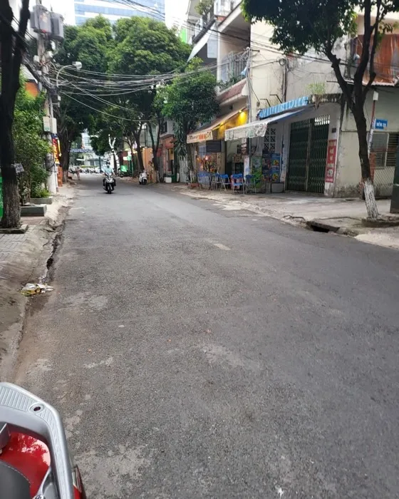 Bán nhà 2 tầng ngang 5.5m - gần Etown Cộng Hoà - chỉ 6.4 tỷ TL... Bán nhà riêng tại Tân Bình, Hồ Chí Minh 01