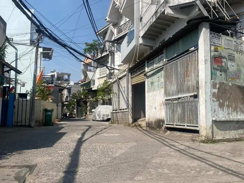 Bán nhà cấp bốn 282m² tại Phú Thuận, phù hợp xây CHDV... Bán nhà riêng tại Phú Thuận, Hồ Chí Minh 01