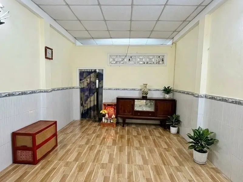 Nhà HXH Tân Bình - Lạc Long Quân, 2 tầng - ở ngay - ngang gần 4m - 60m2 - hơn 4 tỷ.... Bán nhà riêng tại Tân Hòa, Hồ Chí Minh 01