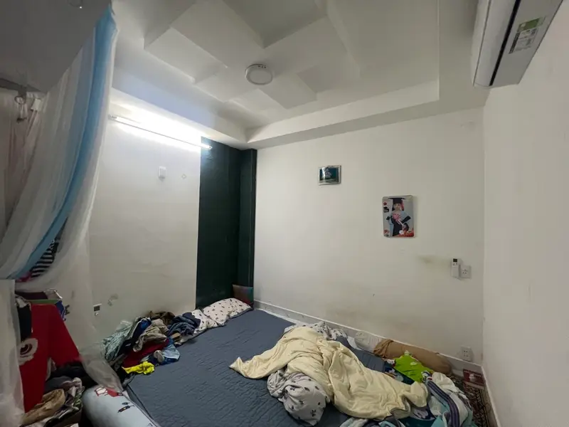 Bán nhà riêng 45m2 tại phường 4, quận Tân Bình, gần trung tâm và tiện ích... Bán nhà riêng tại Tân Sơn Nhất, Hồ Chí Minh 01