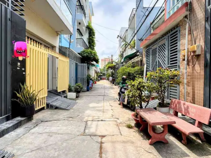 Cơ hội sở hữu nhà 3 tầng kiên cố, hẻm ô tô 7m, khu vip Bình Tân giá chỉ trên 5 tỷ... Bán nhà riêng tại Bình Trị Đông, Hồ Chí Minh 01