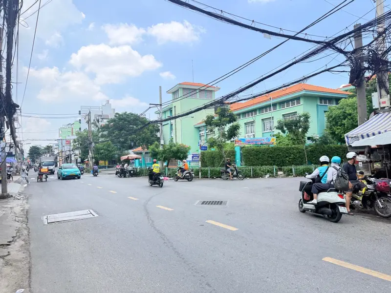 Bán nhà mặt phố 2 mặt tiền tại phường Thông Tây Hội, HCM... Bán nhà mặt phố tại Thông Tây Hội, Hồ Chí Minh 01