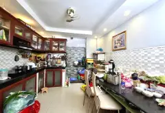 Bán nhà 4 tầng diện tích 42m2 ở Hậu Giang giá 5.4 tỷ... Bán nhà riêng tại Phú Lâm, Hồ Chí Minh 01