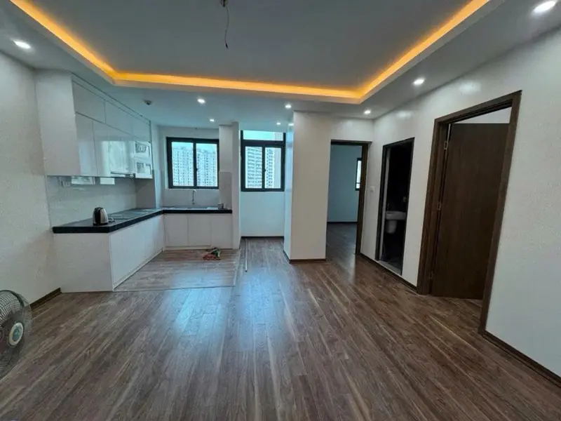 Căn hộ 2 phòng ngủ tại trung tâm Cầu Giấy, diện tích 64m2, nhà đẹp, an sinh tốt... Bán căn hộ chung cư tại Yên Hòa, Hà Nội 01