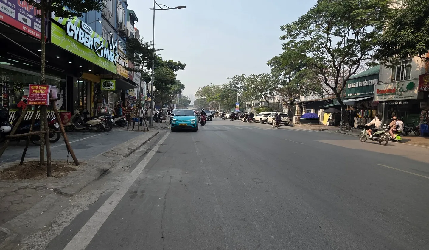 Bán nhà mặt phố Trần Quốc Hoàn, Cầu Giấy, 4 tầng, mặt tiền 3m... Bán nhà mặt phố tại Cầu Giấy, Hà Nội 01