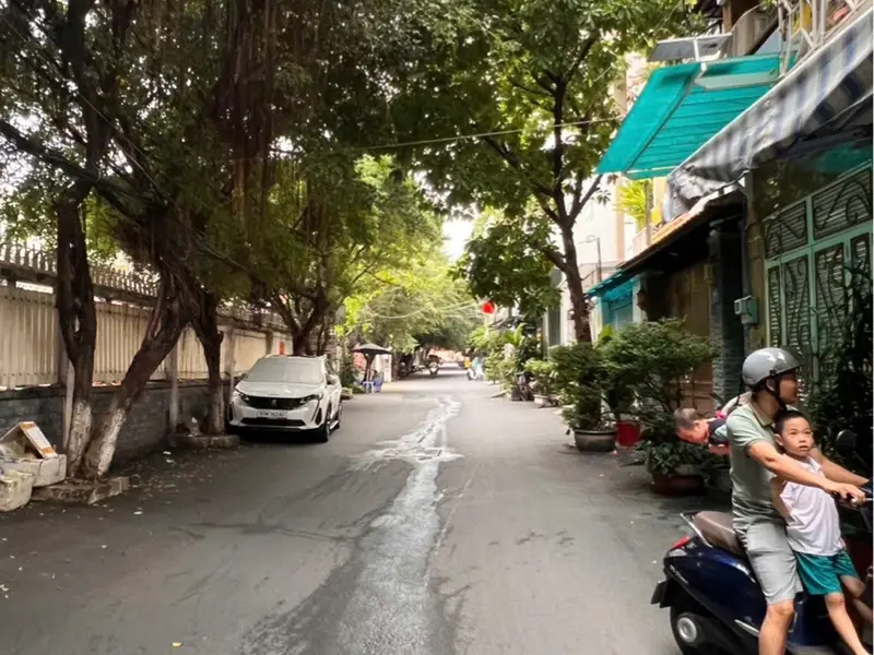 💥13,5 TỶ – NHÀ 3 MẶT TIỀN HẺM XE TẢI
📍 Phan Văn Trị – sát Emart, Cityland Gò Vấp
📐 4,04 × 15m... Bán nhà riêng tại An Nhơn, Hồ Chí Minh 01