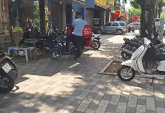 Bán nhà mặt phố Lạc Long Quân diện tích 103 m2, vỉa hè rộng, vị trí trung tâm... Bán nhà mặt phố tại Tây Hồ, Hà Nội 06