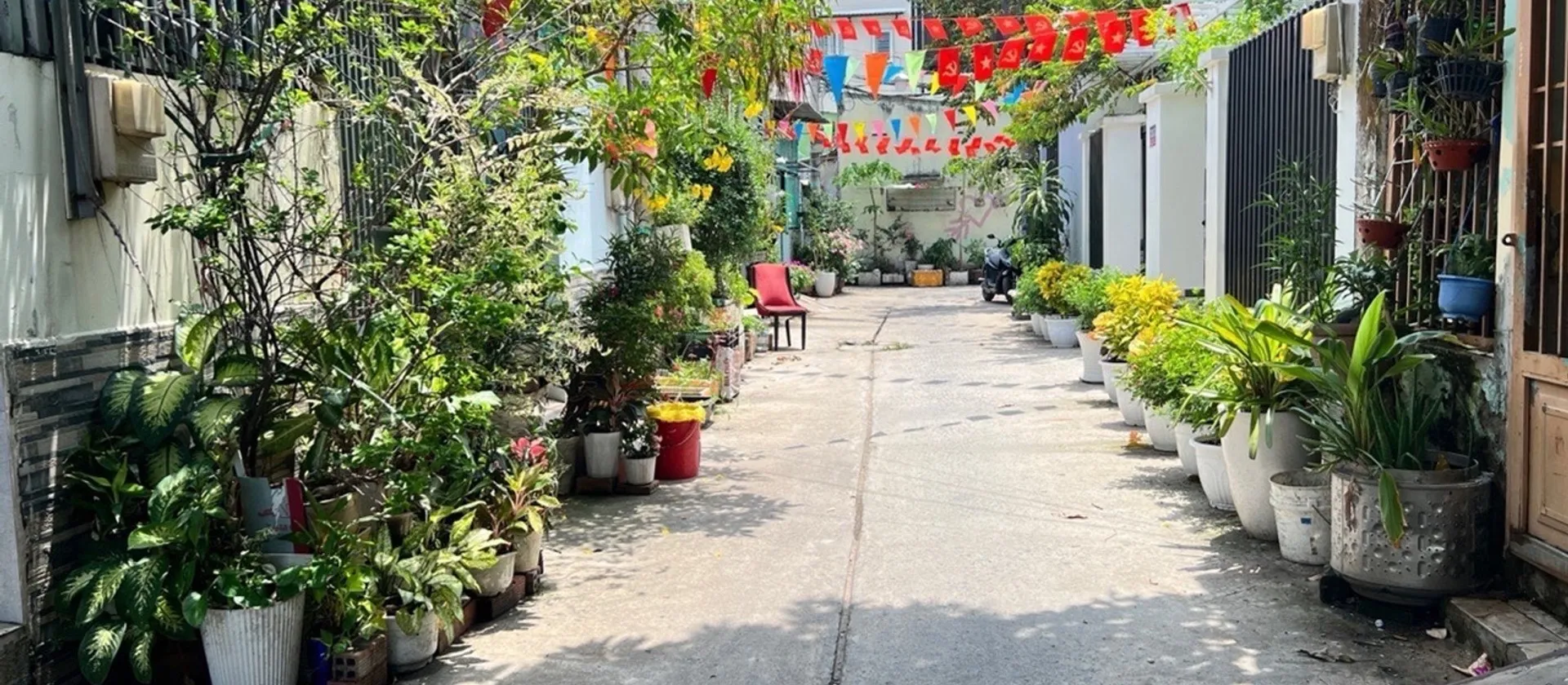 Nhà 2 Tầng Hẻm Xe Hơi Q7 - Vị Trí Trung Tâm, Giá Hấp Dẫn... Bán nhà riêng tại Phú Thuận, Hồ Chí Minh 01