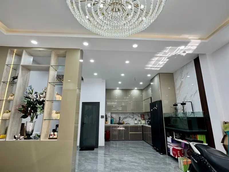 🏡 BIỆT THỰ MINI HỒNG BÀNG - Q11 – ĐƯỜNG 6M THÔNG – NHÀ MỚI 5 TẦNG- 5,6m x 10m- 4 PN- DÁ 11.2 TỈ... Bán nhà riêng tại Minh Phụng, Hồ Chí Minh 01