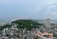 Bán căn hộ 2 phòng ngủ tại Trần Hưng Đạo, Hạ Long, view biển, giá 2.4 tỷ... Bán căn hộ chung cư tại Hồng Gai, Quảng Ninh 08