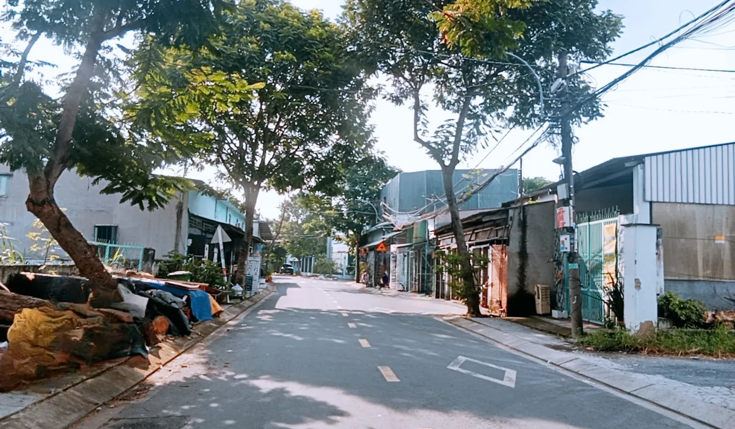 Nhà Đẹp Mặt Phố Trịnh Thị Dần - Sân Rộng, 3PN, Giá Hút Chủ Tại Hóc Môn... Bán nhà mặt phố tại Bà Điểm, Hồ Chí Minh 01