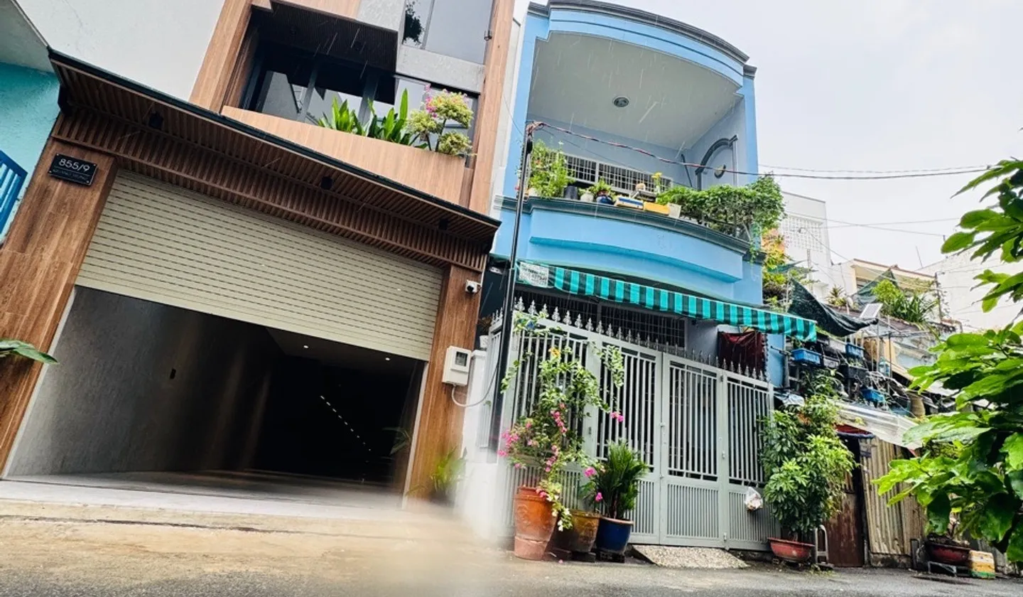 NHÀ MỚI 5 TẦNG – THANG MÁY – GARA 2 ÔTÔ
📐 64,8m² | Ngang 4,55m × 15,8m | Công nhận 59,6m²... Bán nhà riêng tại An Hội Tây, Hồ Chí Minh 01
