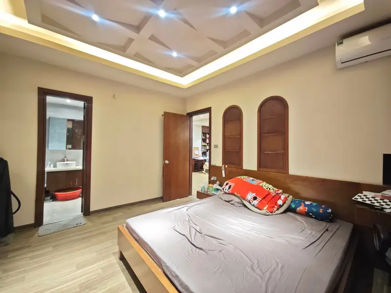 Căn hộ 3 phòng ngủ lô góc thoáng sáng tại phường Cầu Giấy, Hà Nội... Bán căn hộ chung cư tại Cầu Giấy, Hà Nội 01