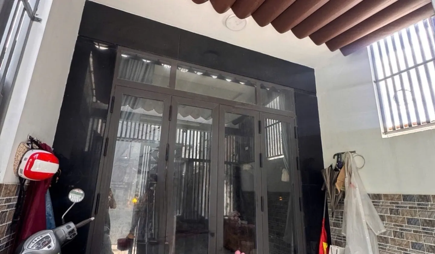 Nhà 3 tầng gần biển Mỹ Khê giá tốt, cơ hội vàng để đầu tư và an cư... Bán nhà riêng tại An Hải, Đà Nẵng 01