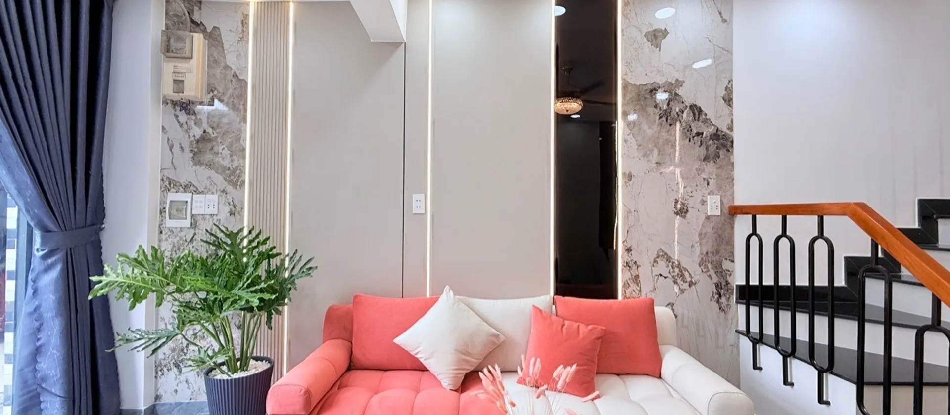 Nhà full nội thất 3pn (có pn Trệt) ngay Phan Văn Trị Bình Thạnh chỉ nhỉnh 6ty. Alo Vinh 0902694205.... Bán nhà riêng tại Bình Lợi Trung, Hồ Chí Minh 01