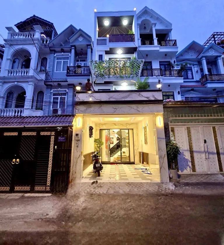 Nhà phố 4 tầng hiện đại tại thị trấn Nhà Bè, gần quận 7, mặt tiền 4.5m... Bán owner_side tại Nhà Bè, Hồ Chí Minh 01