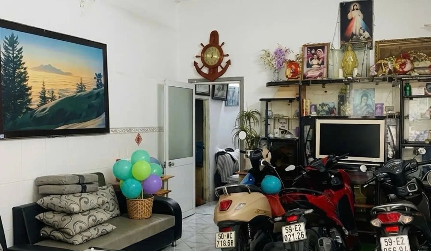 Bán nhà 2 tầng 71m2 tại Phú Nhuận, giá 10.5 tỷ... Bán nhà riêng tại Phú Nhuận, Hồ Chí Minh 01