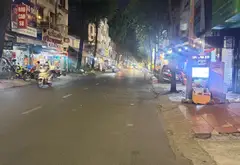 Bán nhà mặt phố kinh doanh 5 tầng phường 4 quận Tân Bình... Bán nhà mặt phố tại Tân Sơn Nhất, Hồ Chí Minh 01