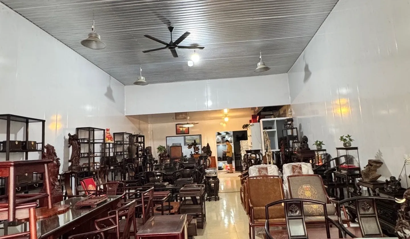 Bán nhà mặt phố tại Phù Khê Đông, vị trí kinh doanh đồ gỗ mỹ nghệ, mặt tiền 6.6m... Bán nhà mặt phố tại Phù Khê, Bắc Ninh 01