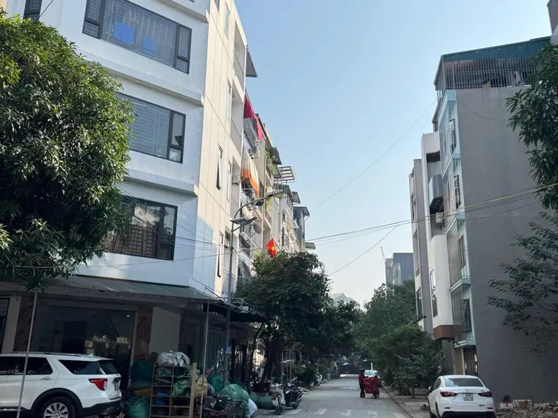 🔥🔥 SIÊU PHẨM TÒA CĂN HỘ – PHÂN LÔ VỈA HÈ – Ô TÔ TRÁNH – LÔ GÓC VIP TẠI TỨ HOÀNG! LH 0964234476... Bán nhà riêng tại Xuân Phương, Hà Nội 01