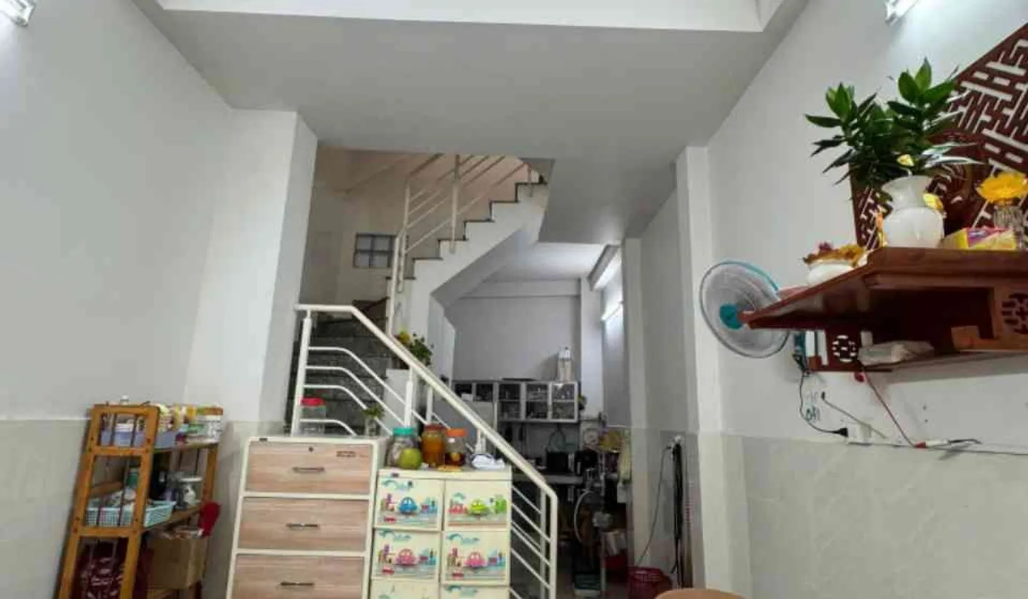 Nhà phố Phan Tây Hồ, view yên tĩnh giữa trung tâm sôi động... Bán nhà riêng tại Cầu Kiệu, Hồ Chí Minh 01