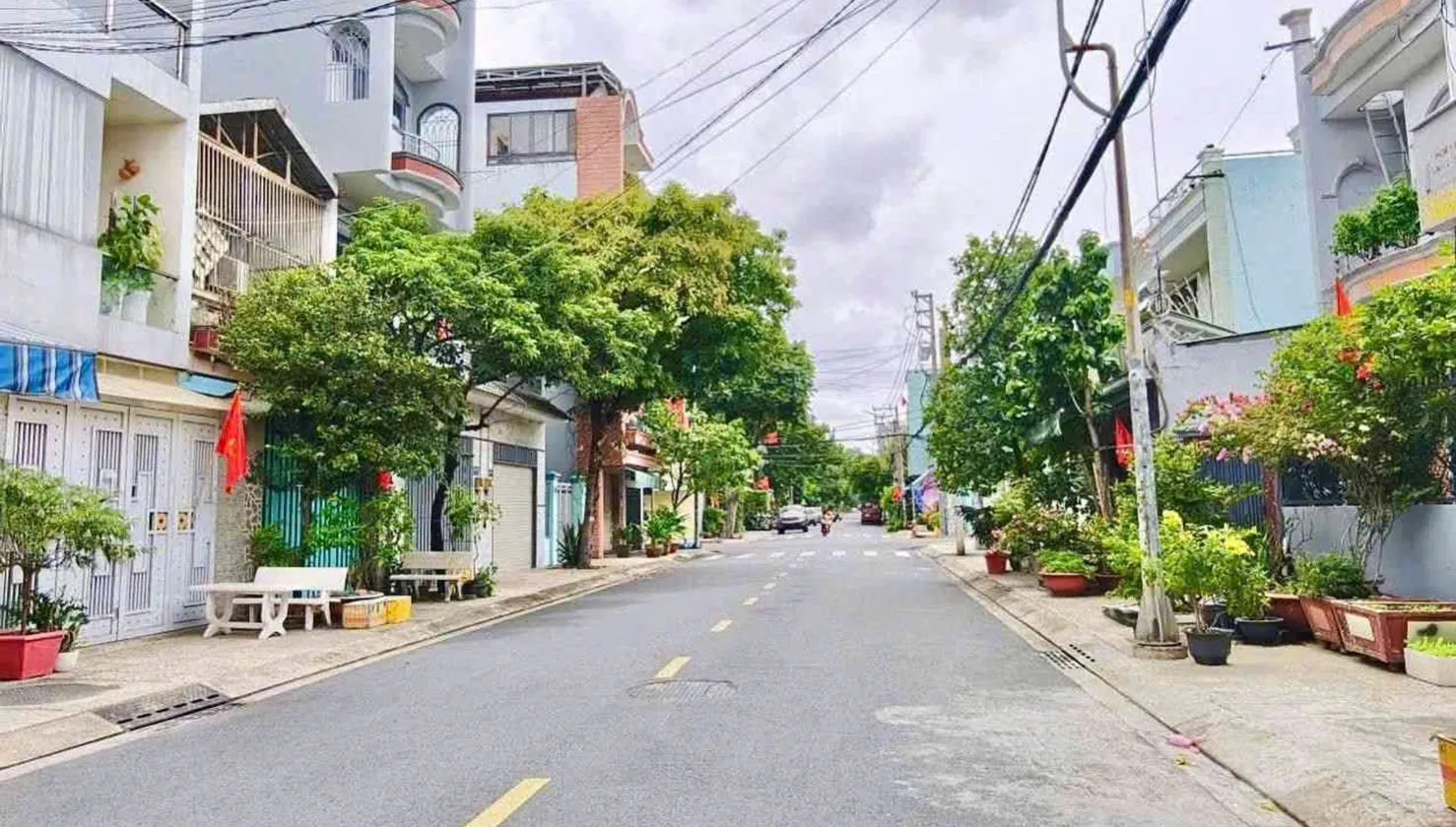 🔥 BÁN LÔ ĐẤT TUYỆT ĐẸP – KHU PHỐ VIP NGUYỄN SƠN – LÊ NIỆM, TÂN PHÚ - 10x18 - Giá 18,5 tỷ thương lư... Bán nhà riêng tại Phú Thạnh, Hồ Chí Minh 01