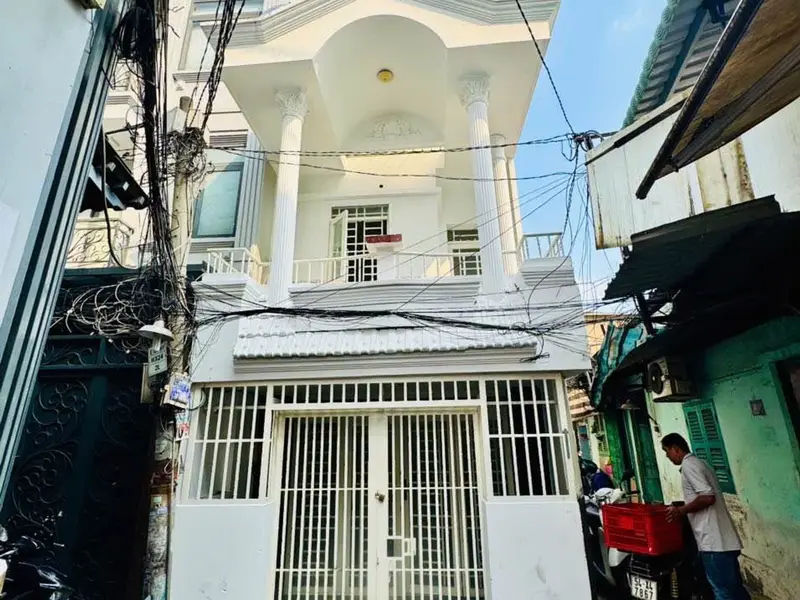 B.ÁN N.HÀ DƯƠNG BÁ TRẠC - TRUNG TÂM SẦM UẤT GIÁP QUẬN 1... Bán nhà riêng tại Chánh Hưng, Hồ Chí Minh 01