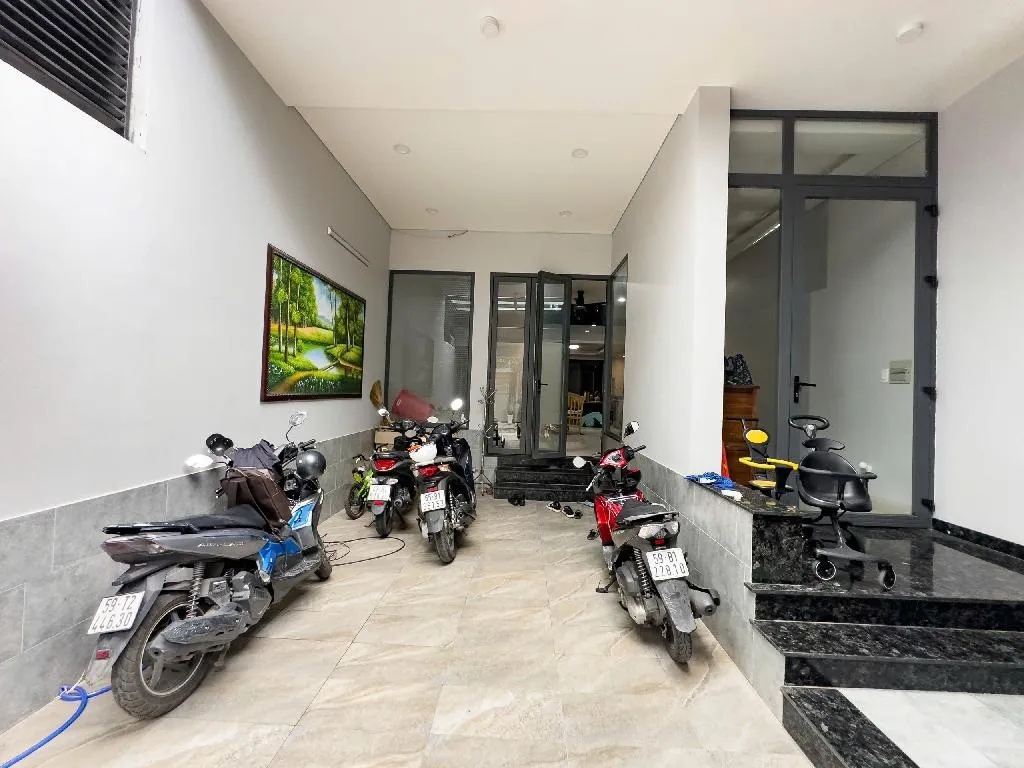 Bán nhà riêng 5 tầng 114m2 hướng Đông Nam phường 14 Gò Vấp hai mặt tiền hẻm trải nhựa... Bán nhà riêng tại An Hội Tây, Hồ Chí Minh 01