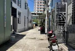 Bán nhà riêng 3 tầng tại Đà Nẵng, khu vực gần chợ và trường học, thiết kế tiện nghi... Bán nhà riêng tại Sơn Trà, Đà Nẵng 08