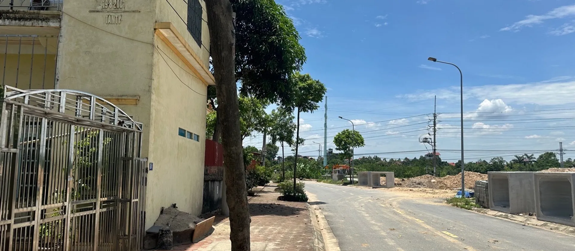 Bán kho nhà xưởng tại Nam Hồng, vị trí mặt tiền rộng, phù hợp đầu tư... Bán kho, nhà xưởng tại Phúc Thịnh, Hà Nội 01