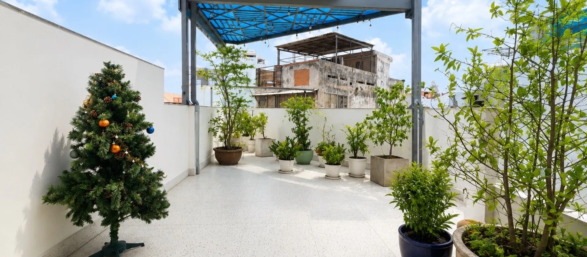 🔥 LÔ GÓC HẺM XE TẢI – 5 TẦNG – THANG MÁY XỊN – KHU PHAN XÍCH LONG
GẦN 60M² • GẦN MẶT TIỀN... Bán nhà riêng tại Cầu Kiệu, Hồ Chí Minh 01
