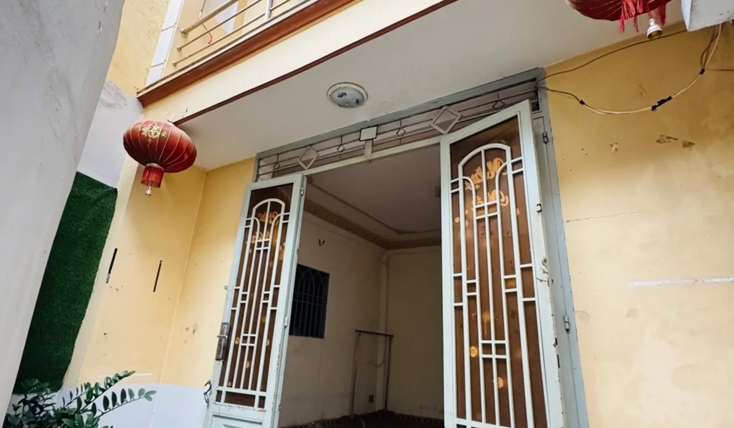GẦN MẶT TIỀN PHẠM VĂN BẠCH - 2 TẦNG ĐÚC - CHỦ GẤP BÁN!... Bán nhà riêng tại Tân Sơn, Hồ Chí Minh 01