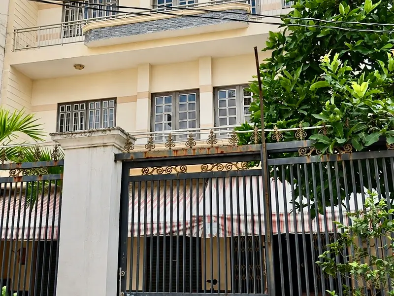 Biệt thự đô thị sang trọng với diện tích rộng và thiết kế đẳng cấp tại Quận trung tâm... Bán nhà riêng tại An Hội Tây, Hồ Chí Minh 01