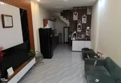 Nhà 4 tầng gần phố, yên tĩnh và tiện nghi ở Thanh Lân... Bán nhà riêng tại Vĩnh Hưng, Hà Nội 01