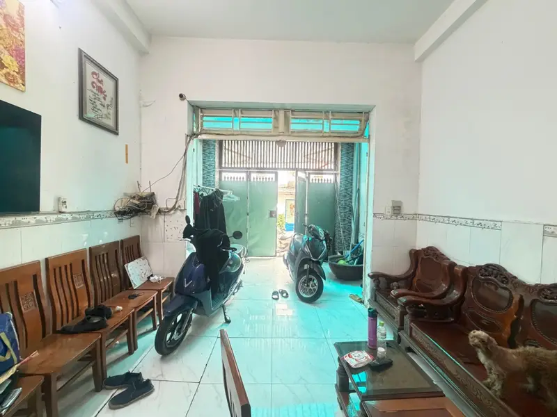 Nhà 3 tầng, 4 phòng ngủ, hẻm xe tải phường Thới An, TP HCM... Bán nhà riêng tại Thới An, Hồ Chí Minh 01