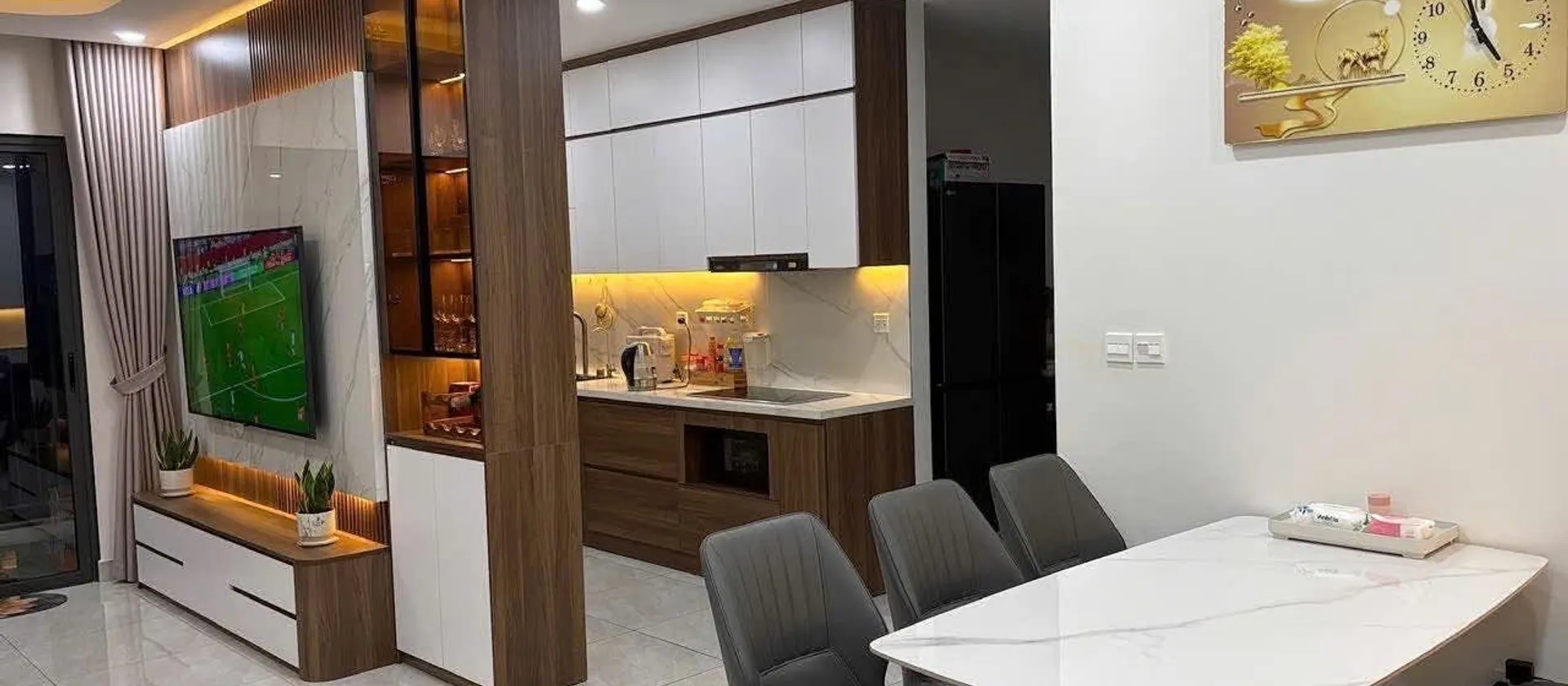 Bán căn hộ chung cư 3 phòng ngủ tại Hoàng Mai, căn góc diện tích 109m²... Bán căn hộ chung cư tại Tương Mai, Hà Nội 01