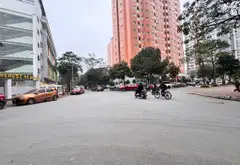 B. biệt thự 4 tầng mặt phố phường Xuân Đỉnh,Hà Nội lô góc, 326m2, dòng tiền, rộng42m, chào 200 tỉ... Bán nhà mặt phố tại Xuân Đỉnh, Hà Nội 04