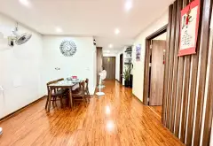 Gia đình cậu em cùng quê làm ăn có lộc, chuyển sang căn rộng,bán căn 77m2-2ngủ-Giá thiện trí 7.2tỷ... Bán căn hộ chung cư tại Phú Thượng, Hà Nội 03